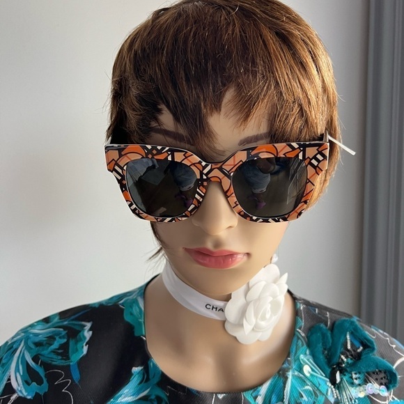 Burberry TB Monogram Check Square Acetate Sunglasses - Picture 3 of 14